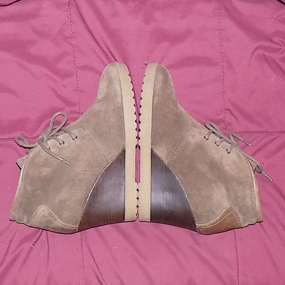 Aquatalia Cassie Marvin K. Suede Wedge Chukka  Ankle Boots US 8 made in Italy